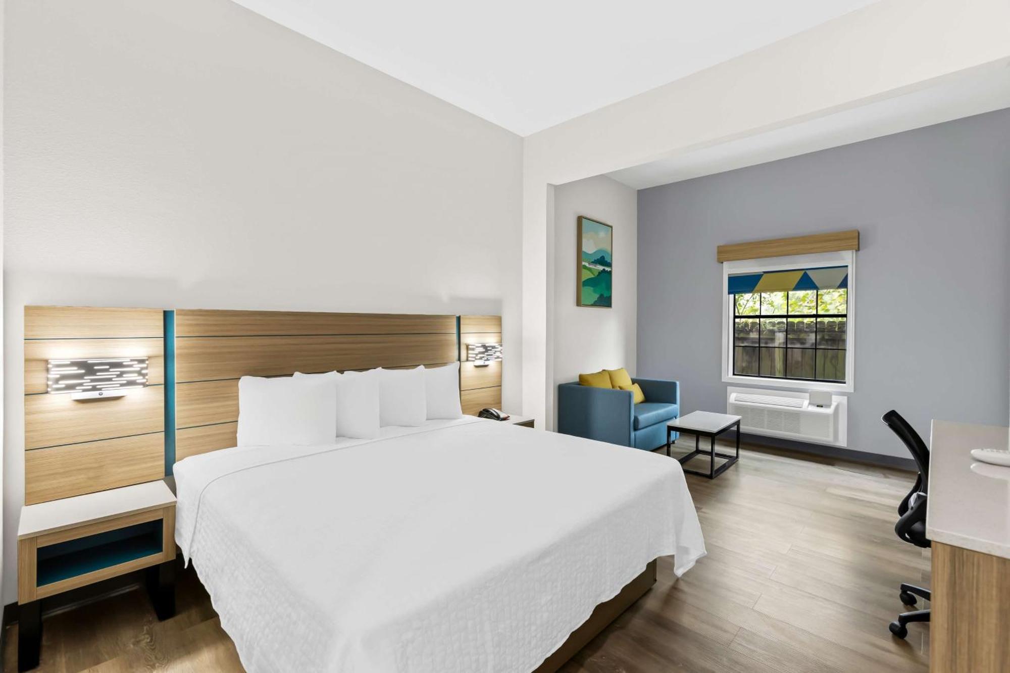 Отель Sonesta Essential Бомонт Экстерьер фото